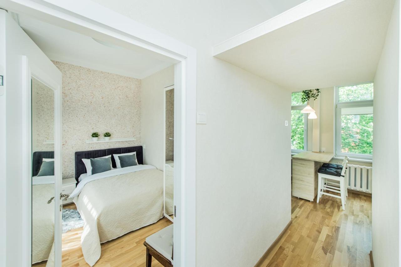 Lovely 1-Bedroom Apartment In Kaunas Old Town Экстерьер фото