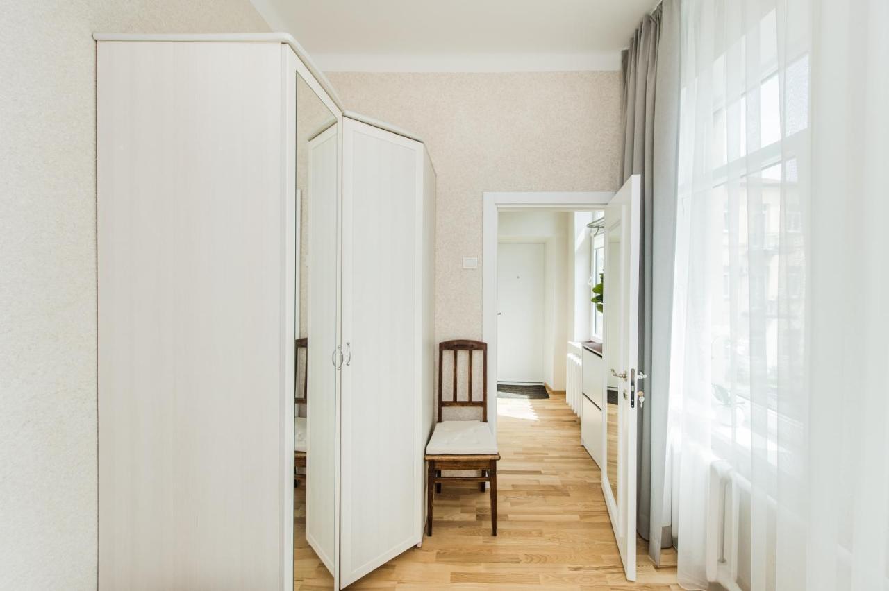 Lovely 1-Bedroom Apartment In Kaunas Old Town Экстерьер фото